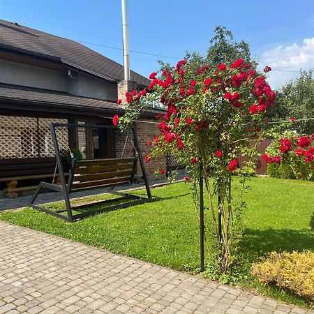 Villa Артемів Двір à Slavsko Extérieur photo
